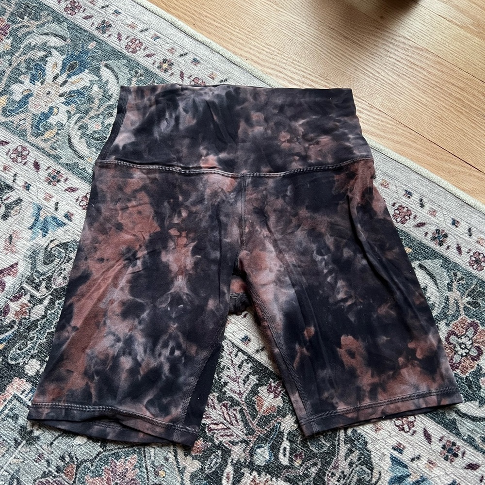 Lululemon align biker shorts